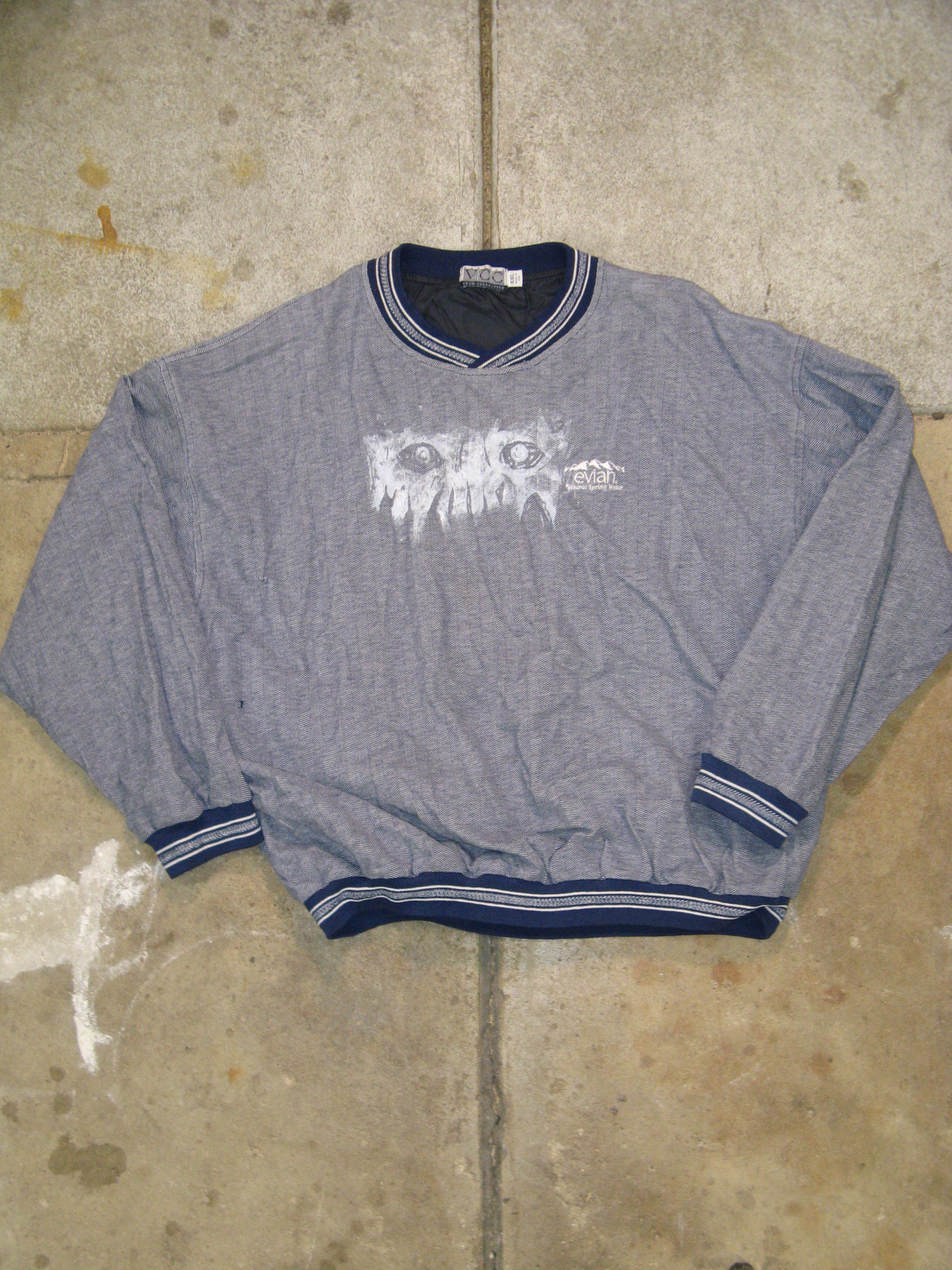 Vialice Eyes Sweater