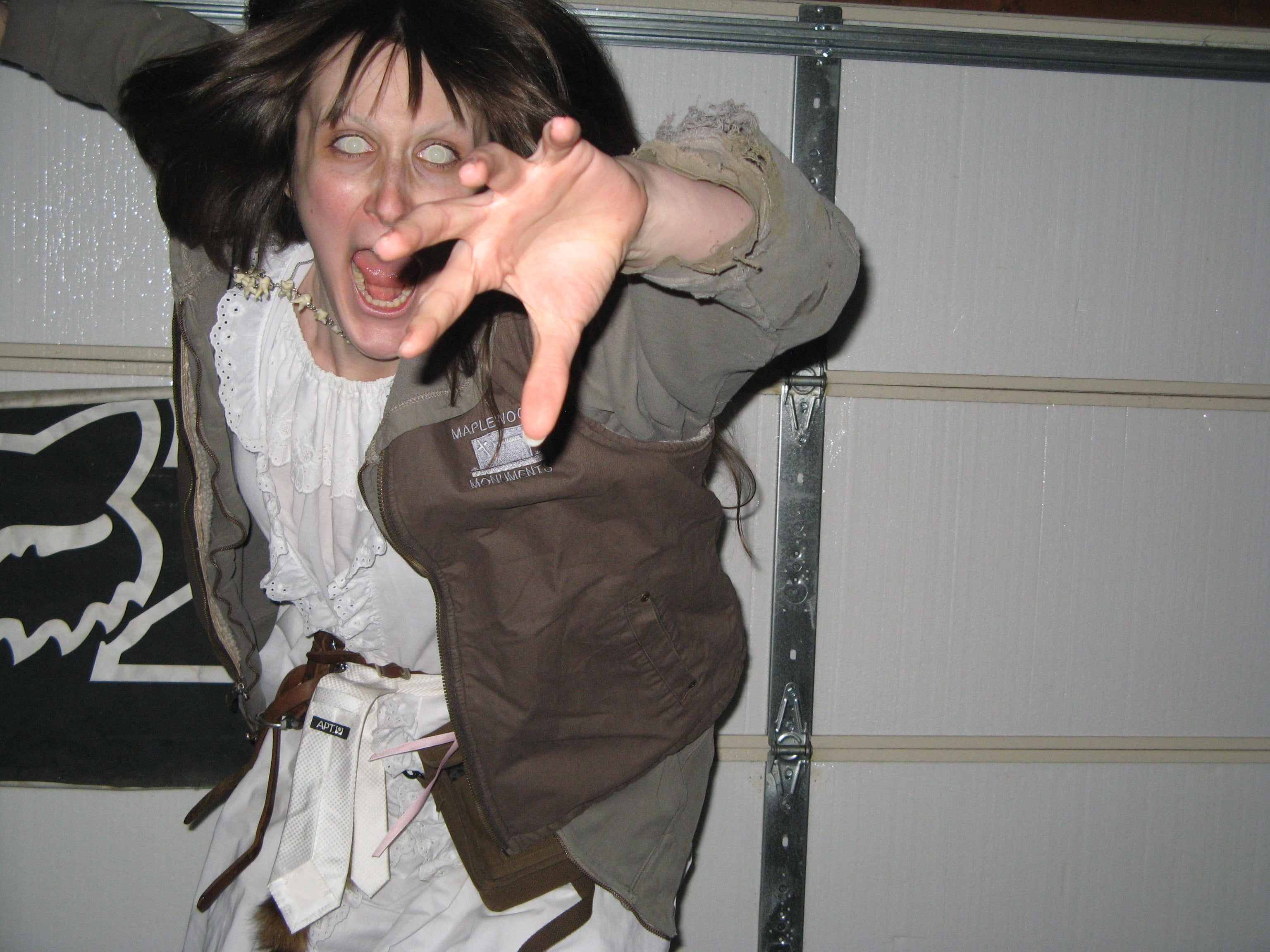 Vialice Gravedigger Vest