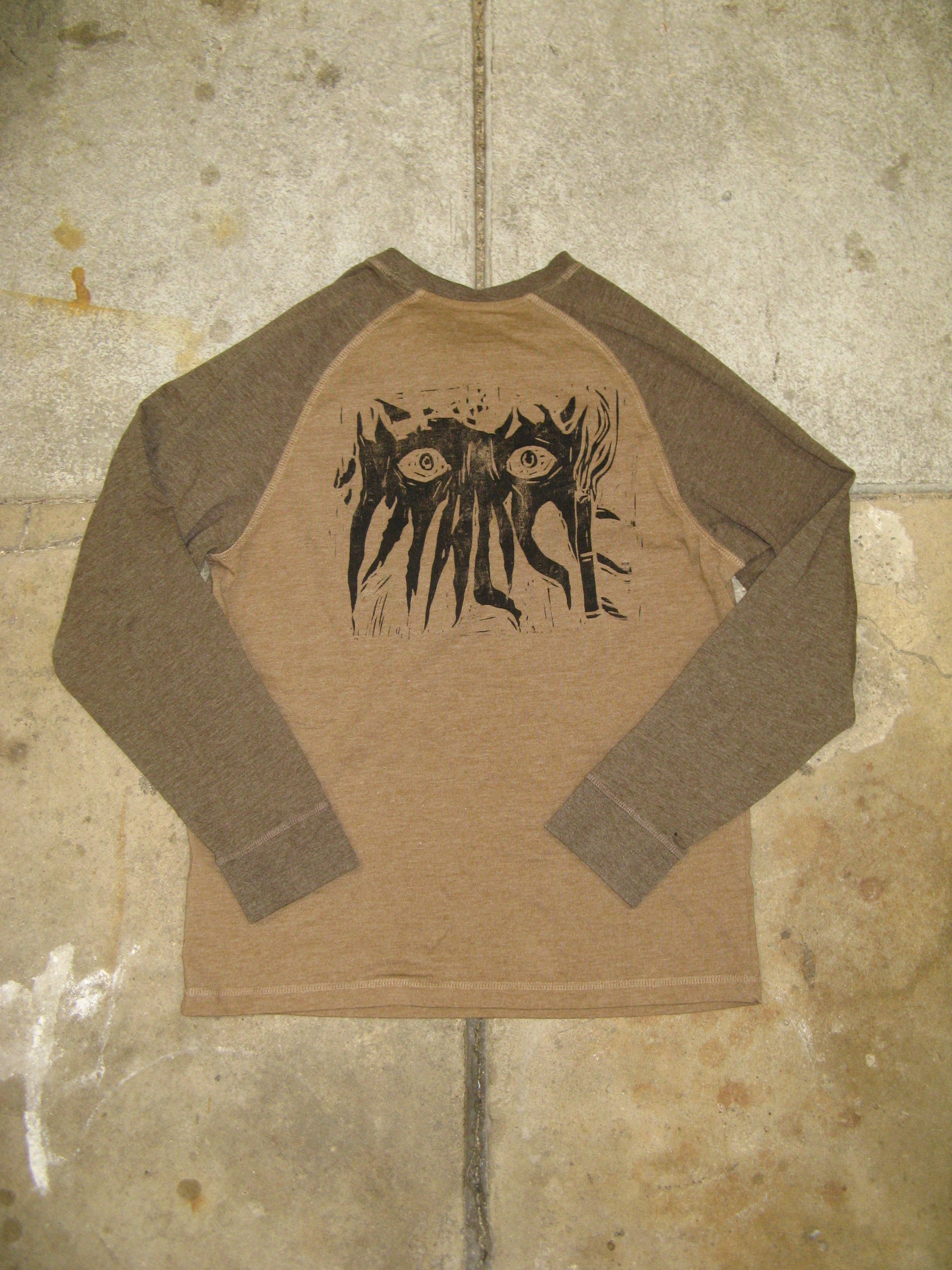 Vialice Brown Raglan Longsleeve